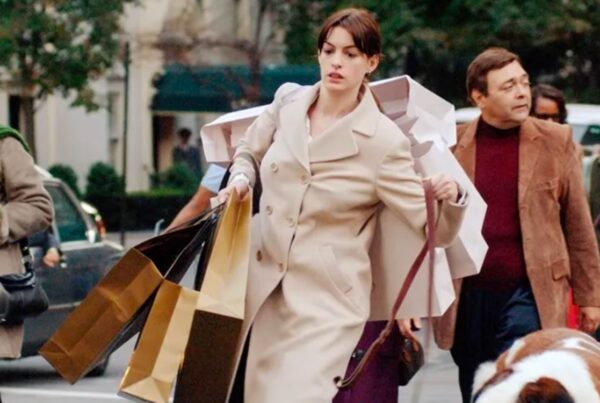 Shopping therapy: i 9 migliori film che celebrano lo shopping estremo